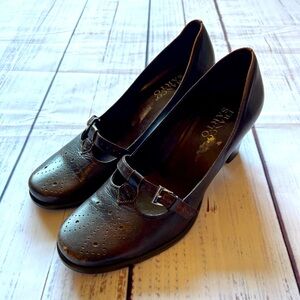 ✅SOLD✅Vintage Mary Jane Heels